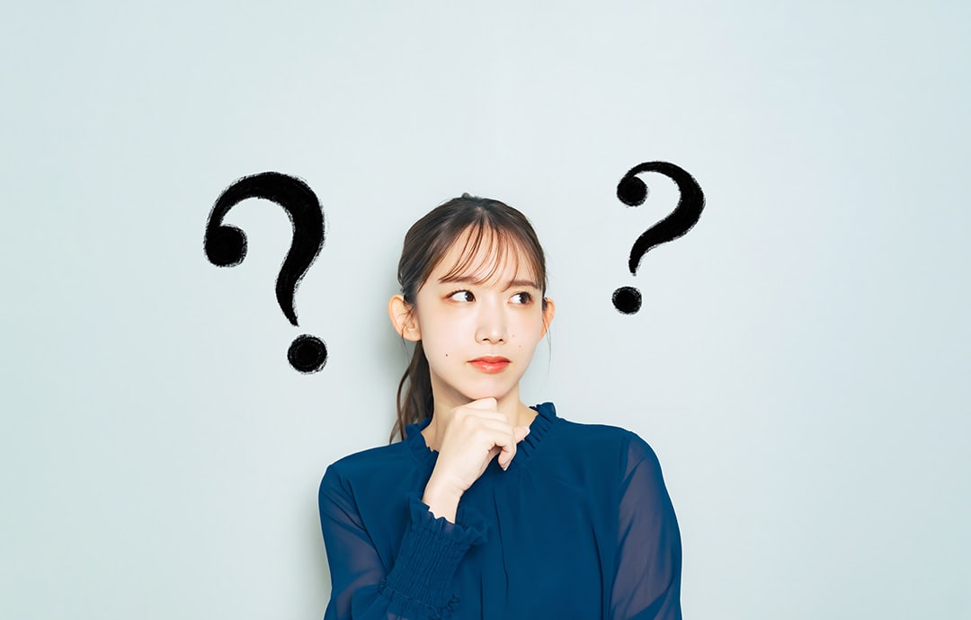 はてなマークと女性
